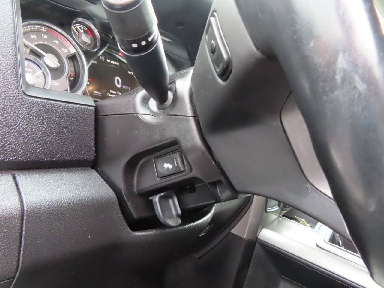 Used 2013 RAM 2500 Limited AWD/4WD image 16