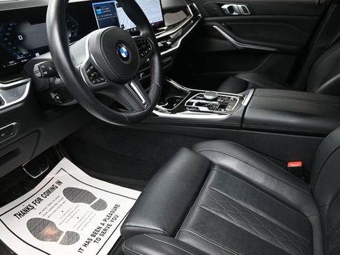 Used 2025 BMW X7 M60i AWD/4WD image 18