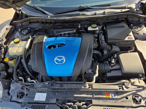Used 2012 MAZDA MAZDA3 i Touring FWD image 6
