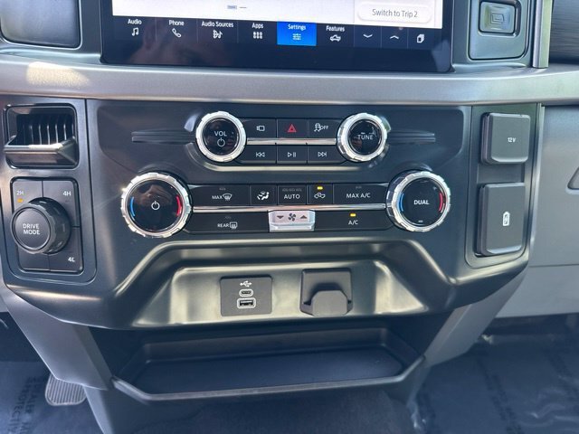 Used 2025 Ford F150 XLT w/ Equipment Group 301A Standard AWD/4WD image 17