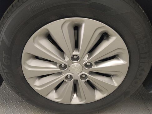 Used 2016 Hyundai Sonata SE image 31