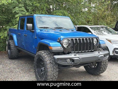 Used 2022 Jeep Gladiator Sport AWD/4WD image 1