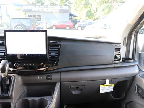 Used 2026 Ford Transit 350 XLT RWD image 23