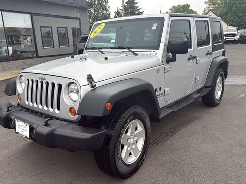 Used 2007 Jeep Wrangler Unlimited X AWD/4WD image 3
