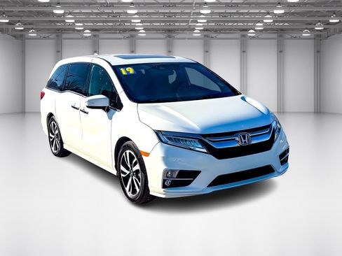 Used 2019 Honda Odyssey Elite image 7