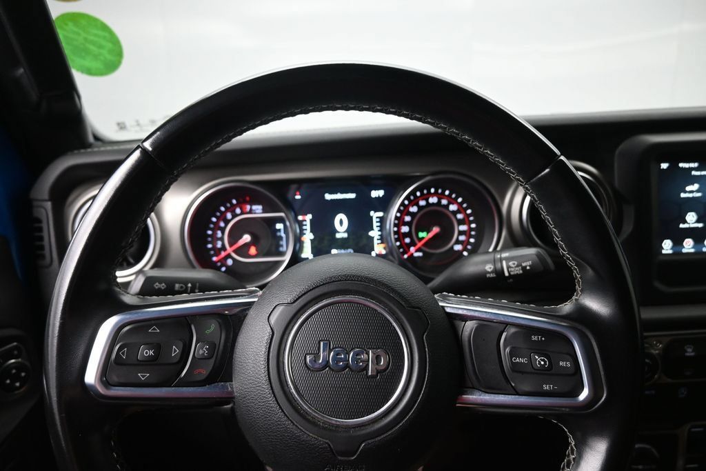 Used 2021 Jeep Gladiator Rubicon w/ Safety Group AWD/4WD image 12