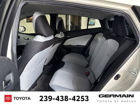 Used 2018 Toyota Prius Three image 15