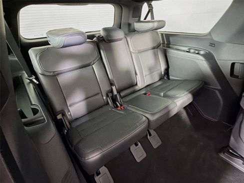 Used 2025 Ford Expedition Max Platinum w/ Stealth Performance Package AWD/4WD image 29