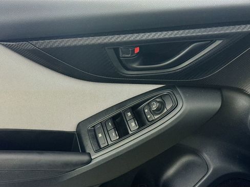 Used 2019 Subaru Crosstrek 2.0i Premium w/ Eyesight System image 15