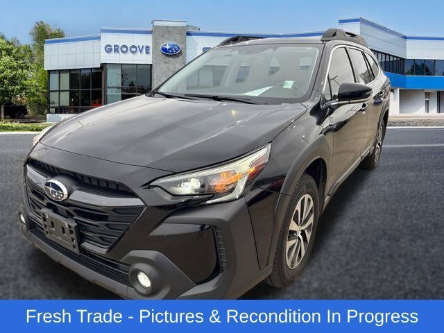 Certified 2025 Subaru Outback Premium w/ Popular Package #1A AWD/4WD image 1