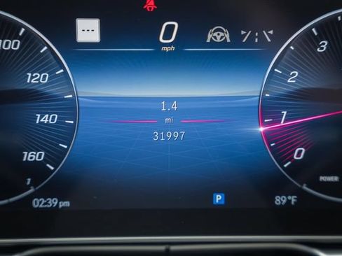 Certified 2022 Mercedes-Benz S 500 4MATIC w/ AMG Line Package image 34