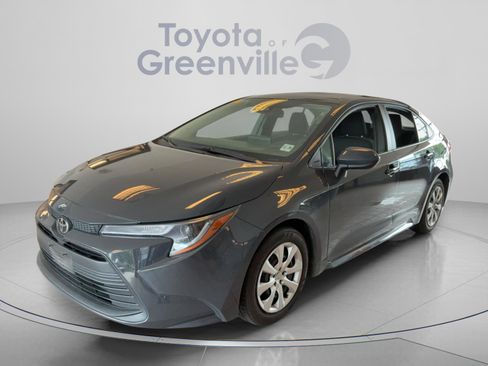 Used 2024 Toyota Corolla LE FWD image 1