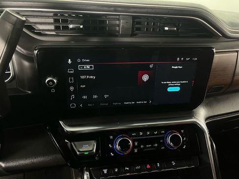 Used 2024 GMC Sierra 2500 Denali Ultimate image 37