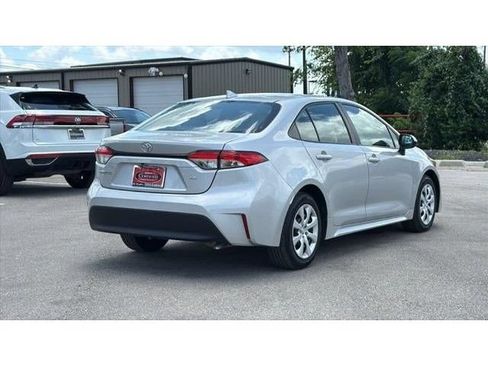 Certified 2024 Toyota Corolla LE FWD image 6