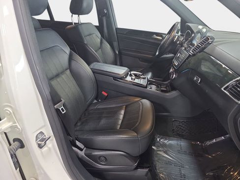 Used 2019 Mercedes-Benz GLS 450 4MATIC image 10