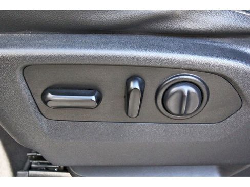 Used 2020 GMC Sierra 1500 SLT w/ SLT Premium Plus Package image 28