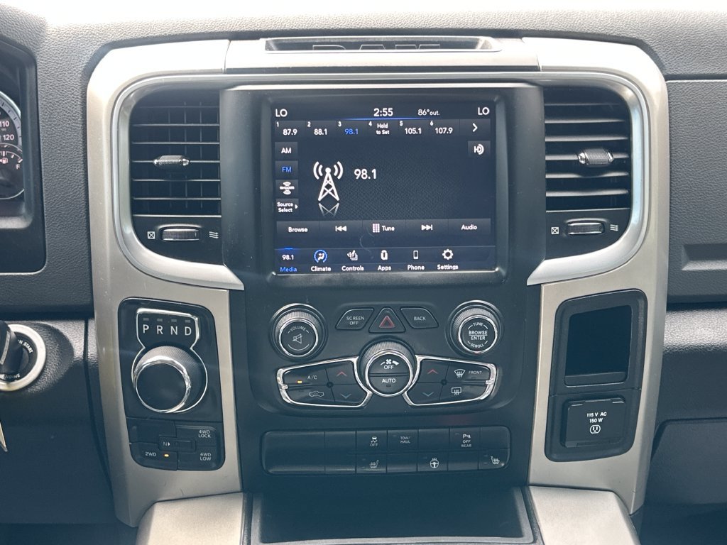 Used 2019 RAM 1500 Warlock AWD/4WD image 28