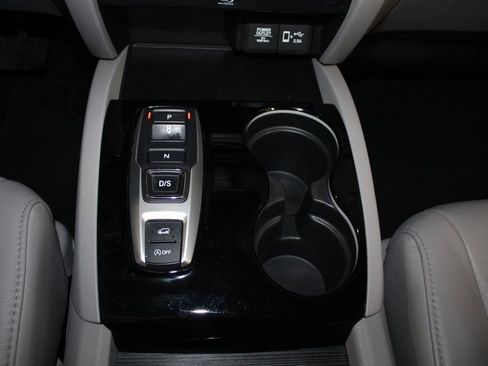 Used 2022 Honda Pilot Touring image 40