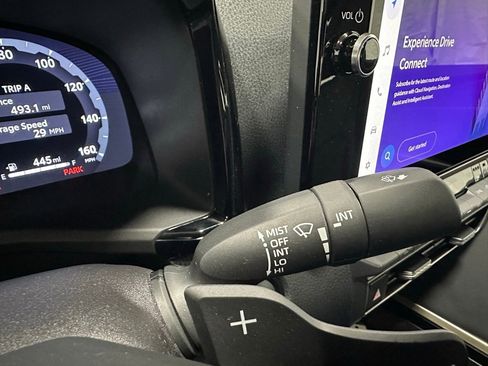 Used 2025 Toyota Camry XSE image 22