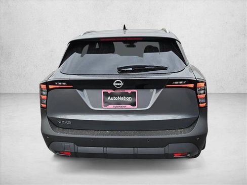 New 2026 Nissan Kicks SV image 8