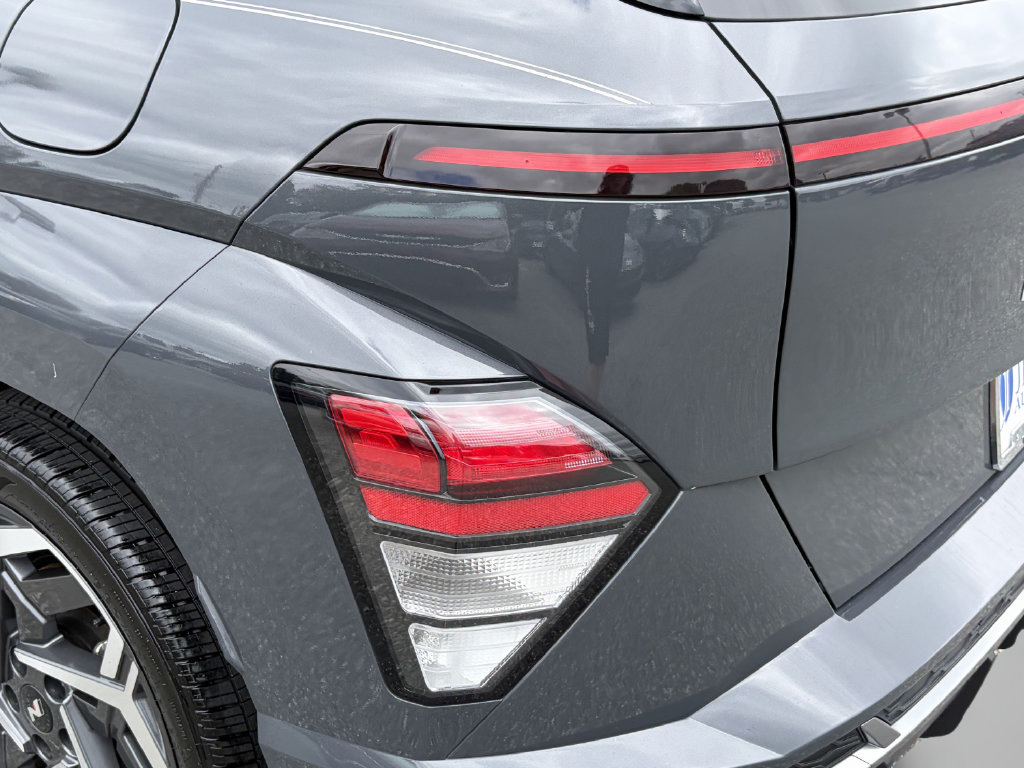Used 2024 Hyundai Kona N Line FWD image 14