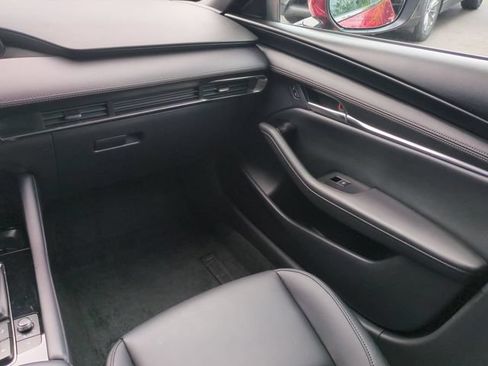Used 2025 MAZDA MAZDA3 s FWD image 19