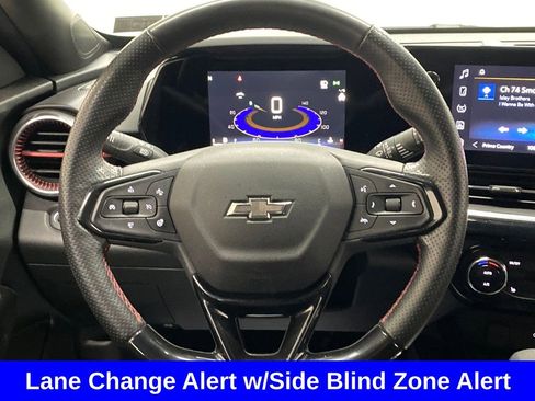 Used 2024 Chevrolet Trax RS w/ Driver Confidence Package FWD image 15