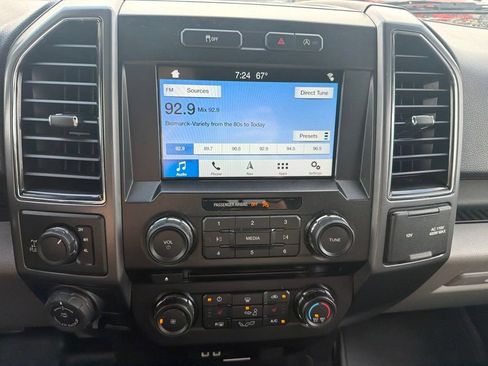 Used 2018 Ford F150 XLT w/ Equipment Group 302A Luxury AWD/4WD image 15