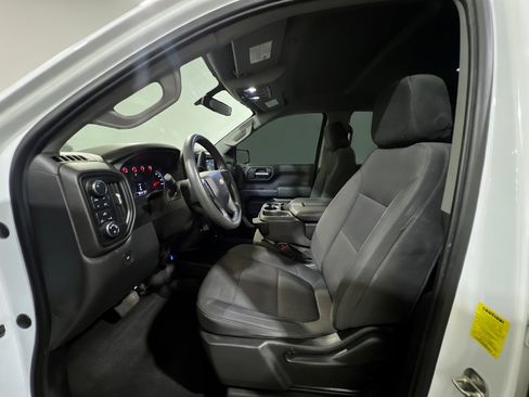 Used 2021 Chevrolet Silverado 1500 W/T w/ WT Convenience Package AWD/4WD image 14