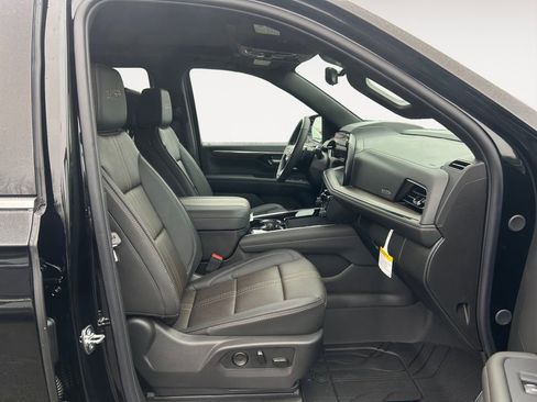 New 2026 Chevrolet Tahoe High Country AWD/4WD image 10