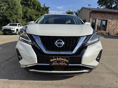 Used 2020 Nissan Murano Platinum FWD image 2