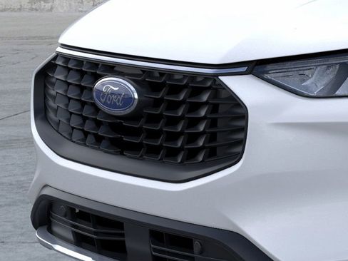 New 2026 Ford Escape SE FWD image 17