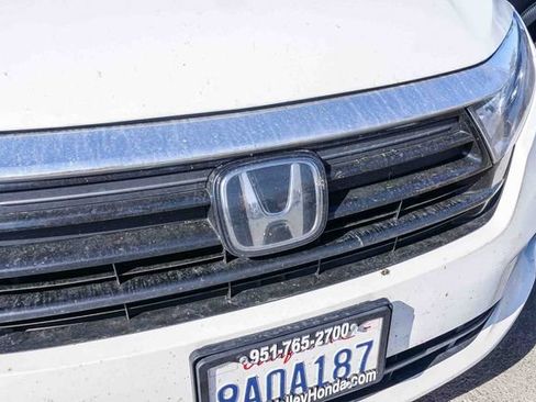 Used 2022 Honda Odyssey Elite image 4
