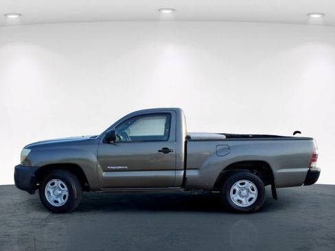 Used 2009 Toyota Tacoma 2WD Regular Cab image 10
