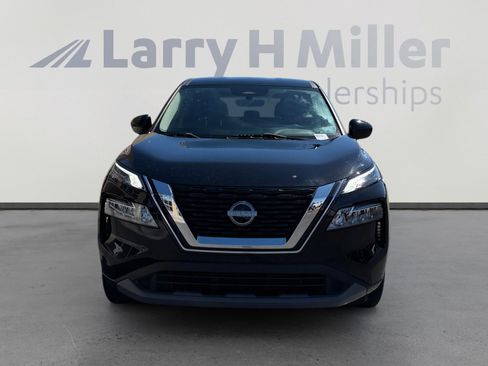 Used 2023 Nissan Rogue SV image 8
