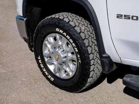 Used 2022 Chevrolet Silverado 2500 LTZ w/ Safety Package image 64