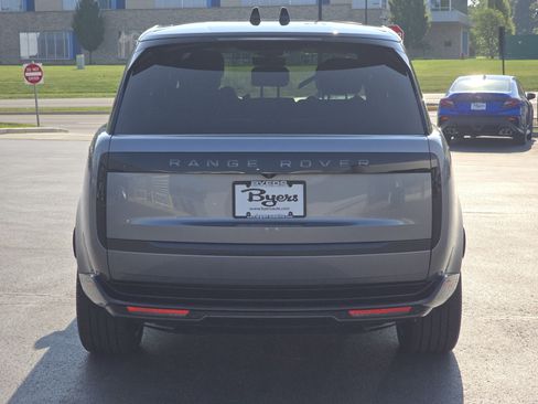 Used 2024 Land Rover Range Rover Long Wheelbase SE AWD/4WD image 6