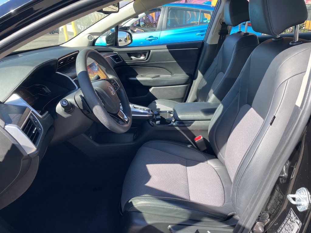 Used 2018 Honda Clarity Plug-In Hybrid image 9