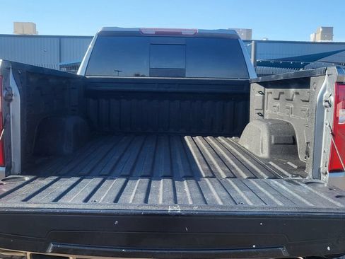 Used 2021 Chevrolet Silverado 1500 LT Trail Boss w/ Convenience Package II AWD/4WD image 14