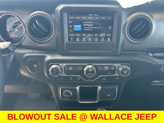 Used 2022 Jeep Wrangler Sport AWD/4WD image 17