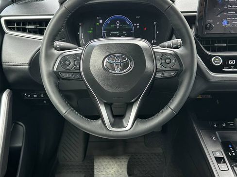 Used 2026 Toyota Corolla Cross AWD Hybrid w/ Cold Weather Package image 36