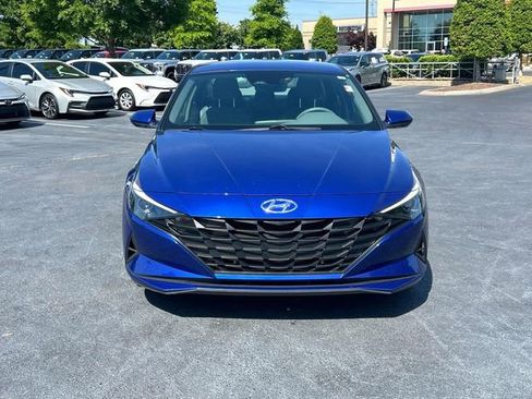 Used 2023 Hyundai Elantra SEL FWD image 9