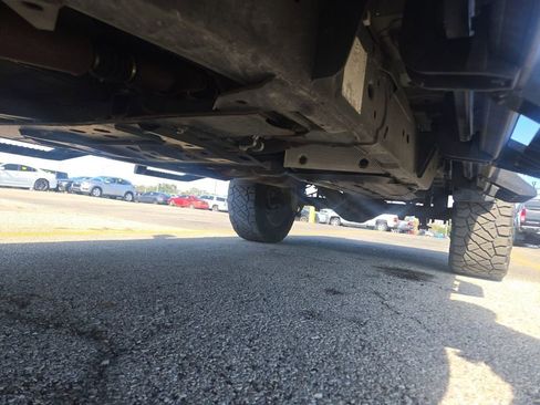 Used 2022 Nissan Frontier PRO-4X w/ Pro-4X Premium Package image 20