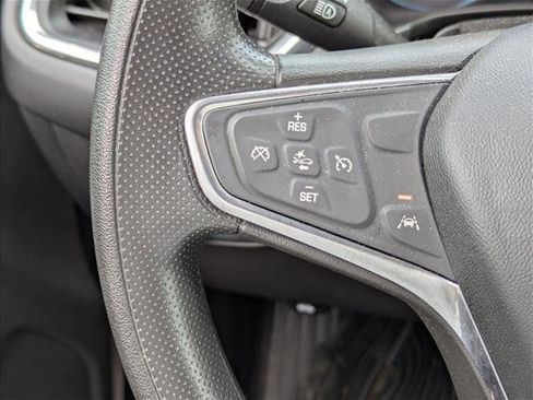 Used 2020 Chevrolet Equinox LS w/ LS Convenience Package AWD/4WD image 11