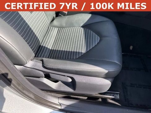 Used 2024 Toyota Camry SE w/ Cold Weather Package FWD image 10