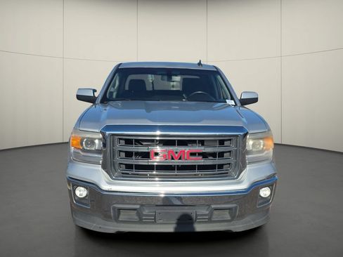 Used 2015 GMC Sierra 1500 SLE w/ SLE Value Package RWD image 2