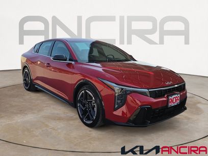 Certified 2025 Kia K4 GT-Line