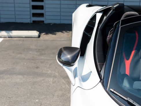 Used 2020 McLaren 720S Performance image 32