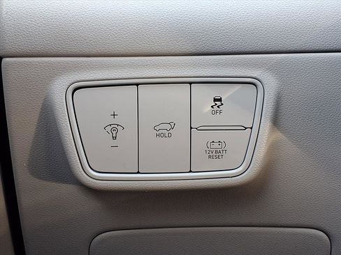 Used 2024 Hyundai Tucson Blue image 17