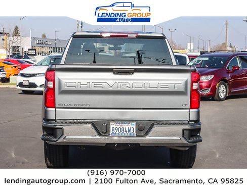 Used 2020 Chevrolet Silverado 1500 LT image 3
